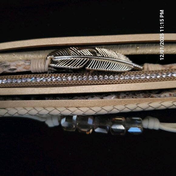 Western Blazin Roxx Accent Silvertone Feather Bracelet 9 Strands Magnetic Close - Picture 5 of 7